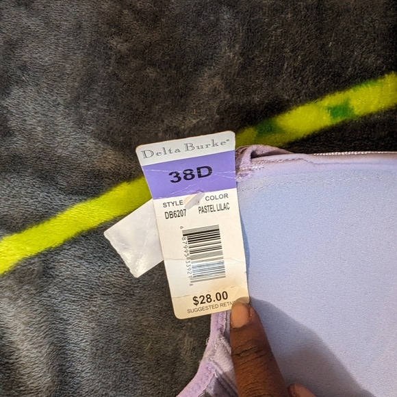 NWT 38D bra - Picture 3 of 4